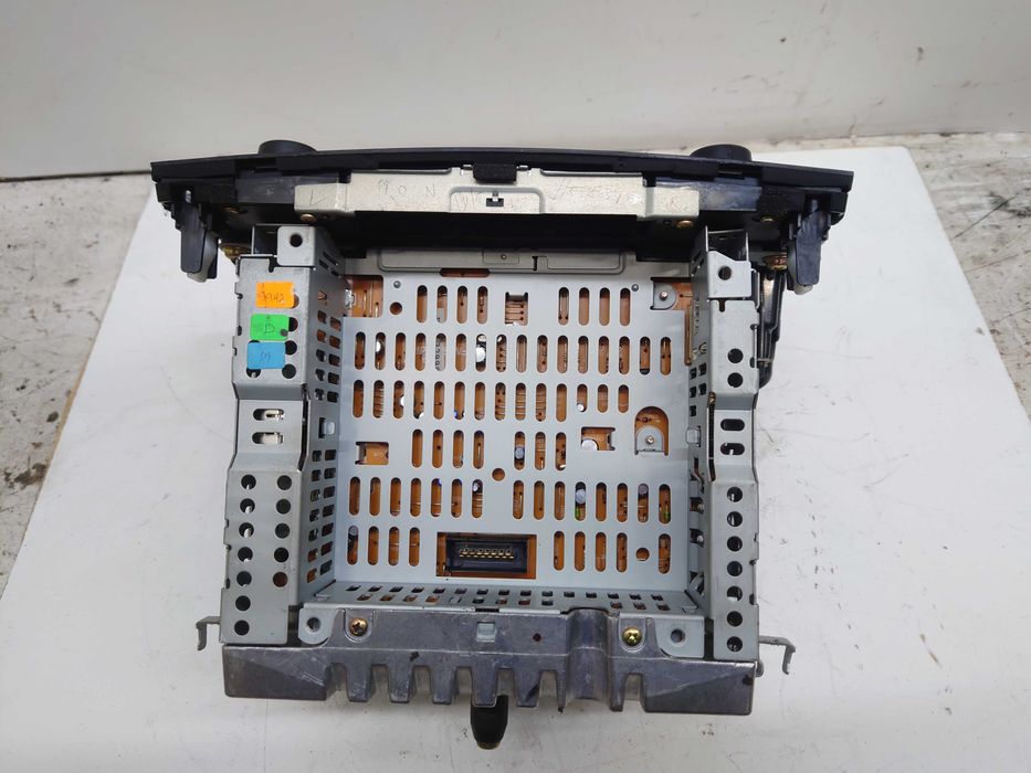 Mazda 3 BK Radio Radioodtwarzacz CD Wyświetlacz