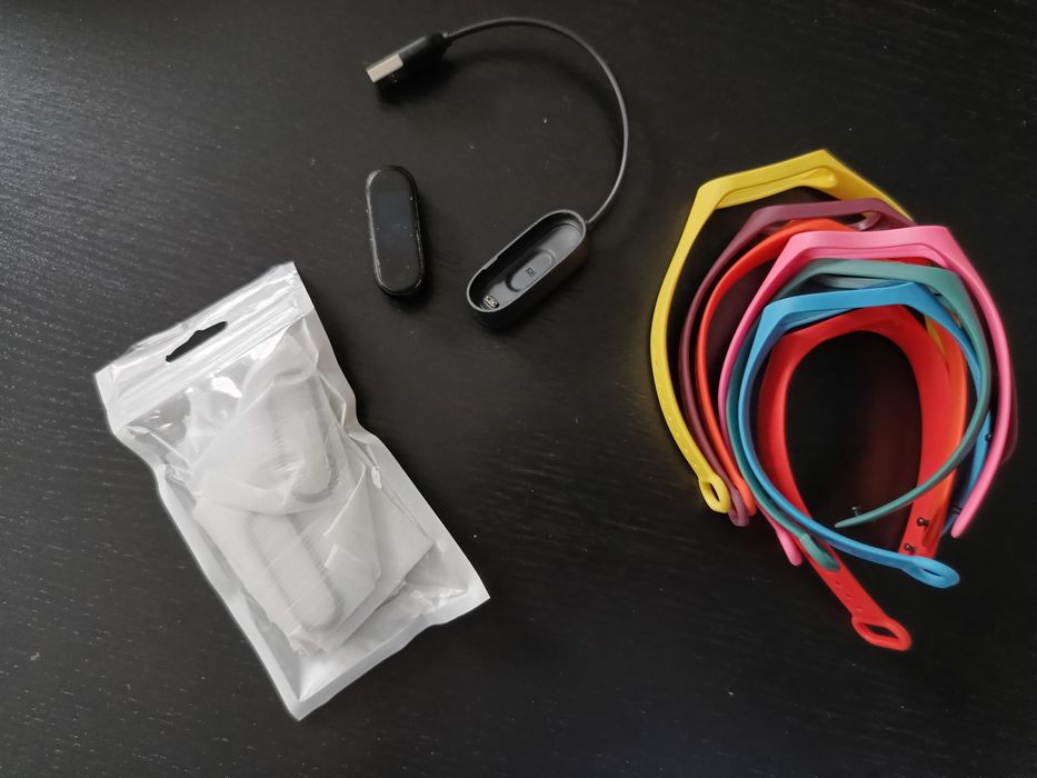 Mi Smart Band 4 ładowarka opaski szkło ochronne