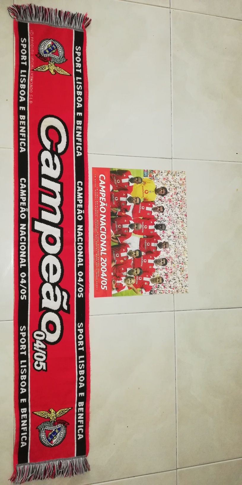 Cachecol e Poster do Benfica Campeão Nacional 2004