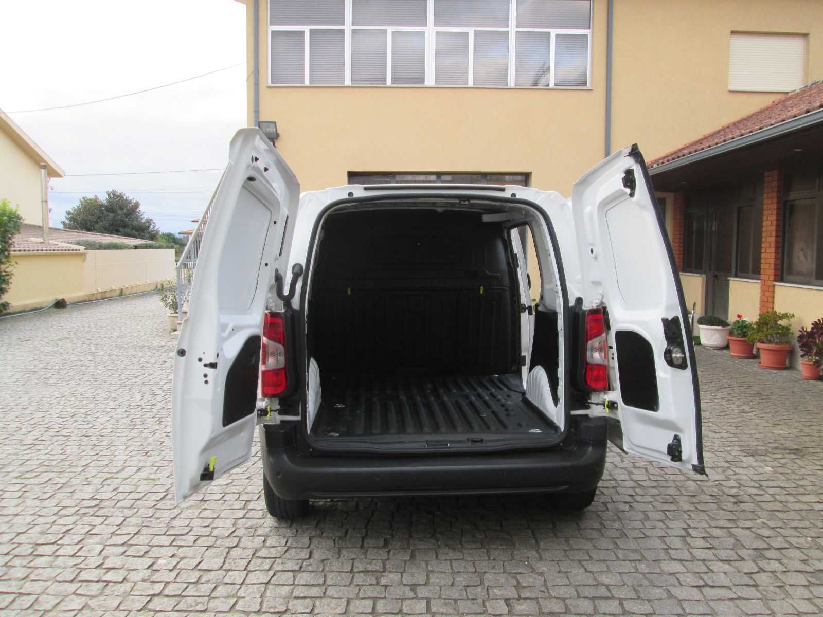 Citroen Berlingo 1.6 HDI  Car Play  Só 82 Mil Kms!!