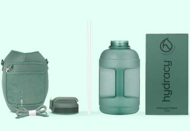 Dużą butelka na wodę 2.3L z Etui i paskiem na ramię Hydracy  Nr.636