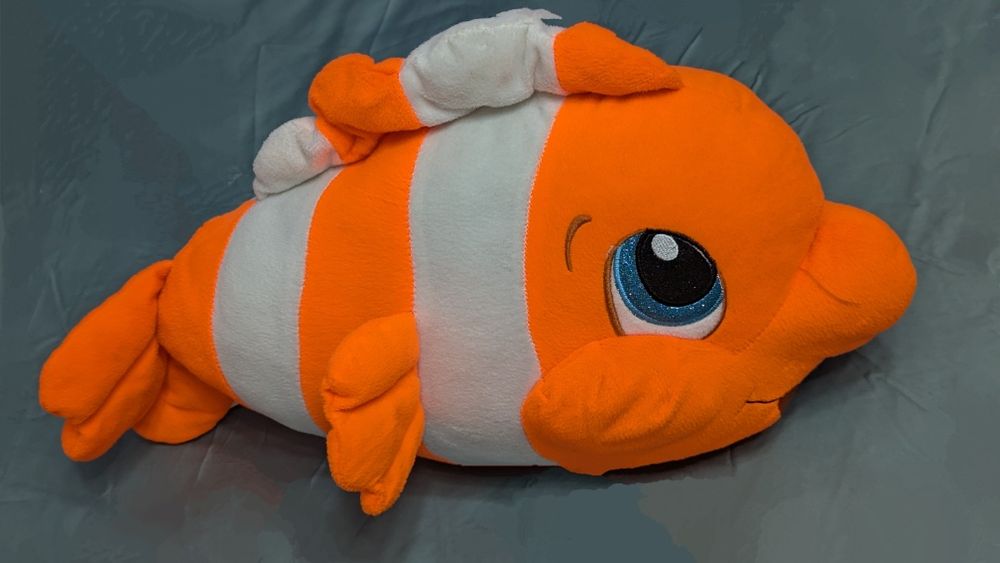 Велика м'яка рибка Немо