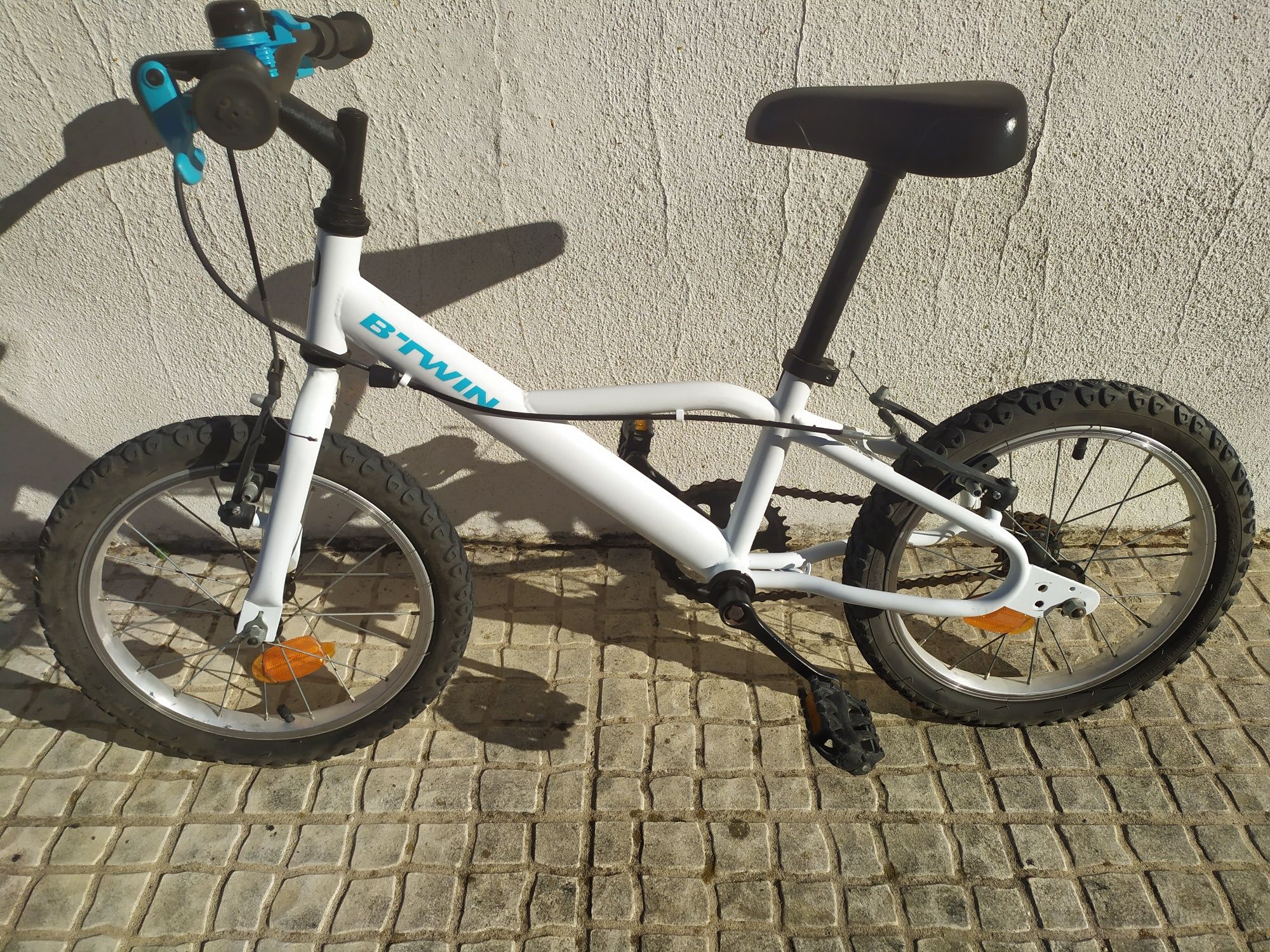 Bicicleta roda 16 Btwin e triciclo