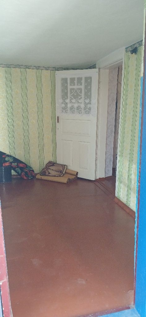 Продам дім в селищі