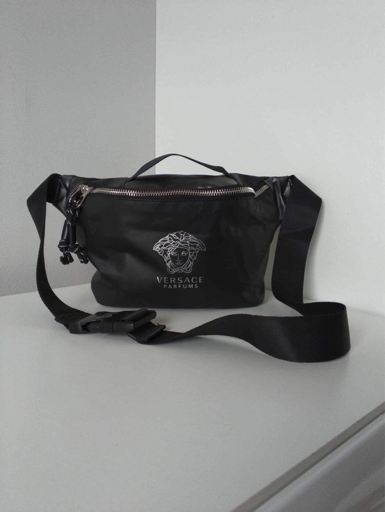 Oryginalna saszetka/nerka Versace