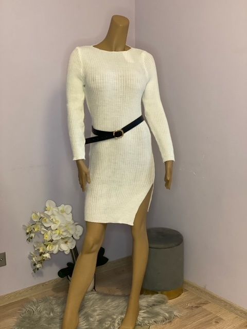 Sukienka dzianinowa, różne kolory