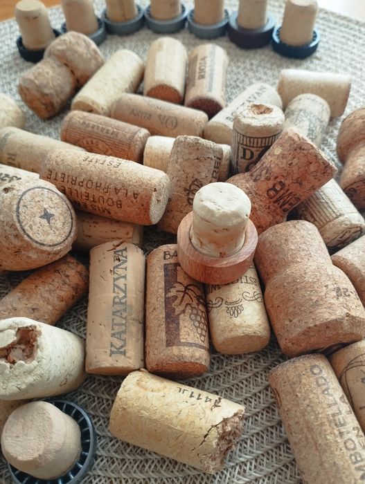 Korki do wina. Korek naturalny. 46 sztuk