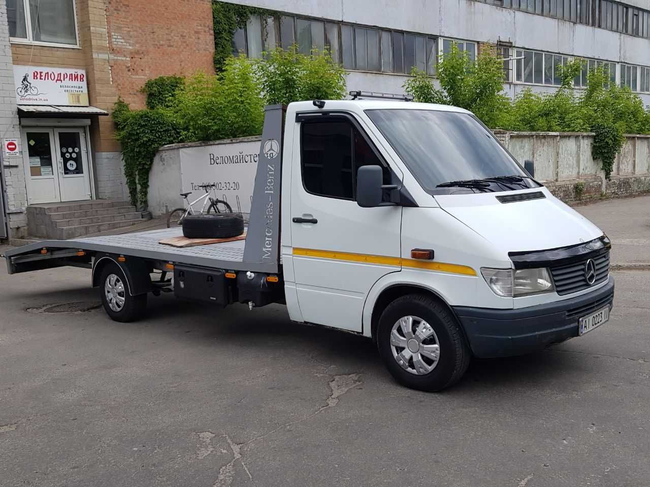 Mercedes Sprinter 2,9  Евакуатор Автовоз