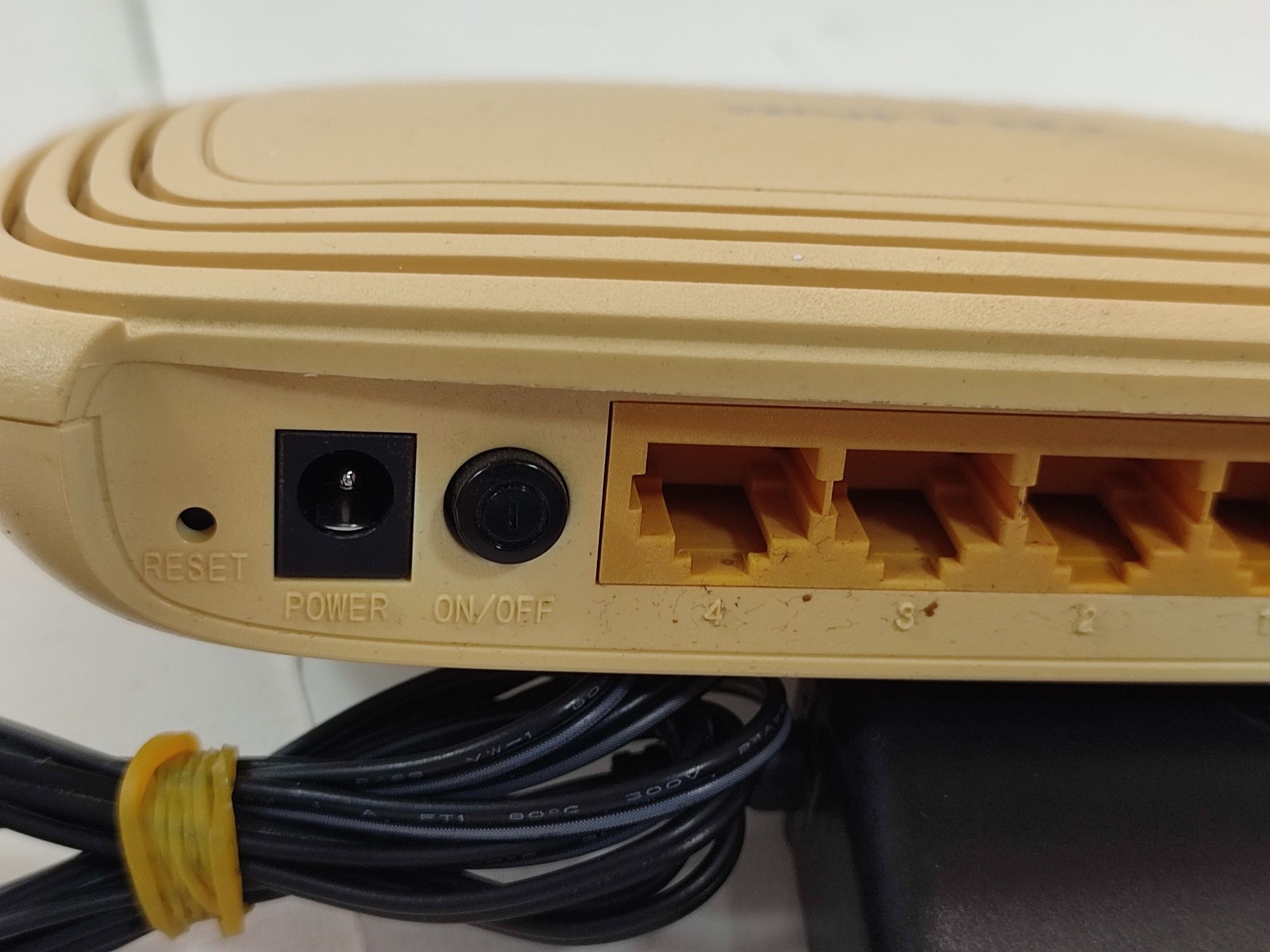 Роутер TP-Link TL-WR740N