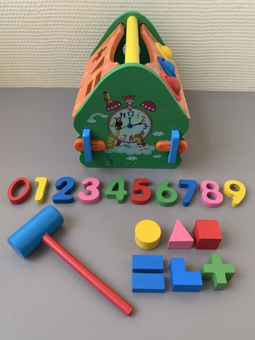 Деревʼяна іграшка-стукалка будиночок сортер Розумна хатинка Limo 2-3р.