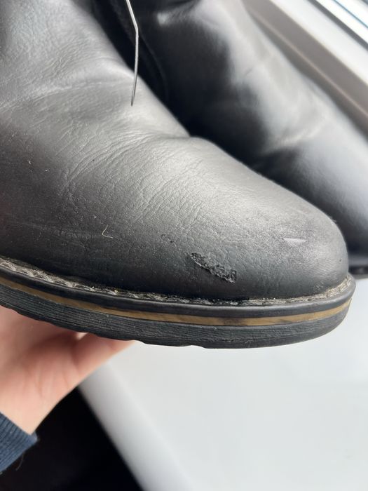 Чоловічі ботинки