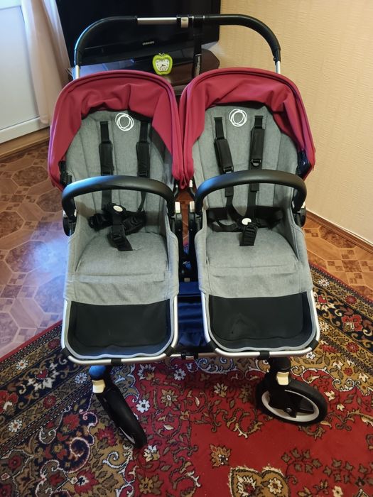 коляска bugabo для двойнят.