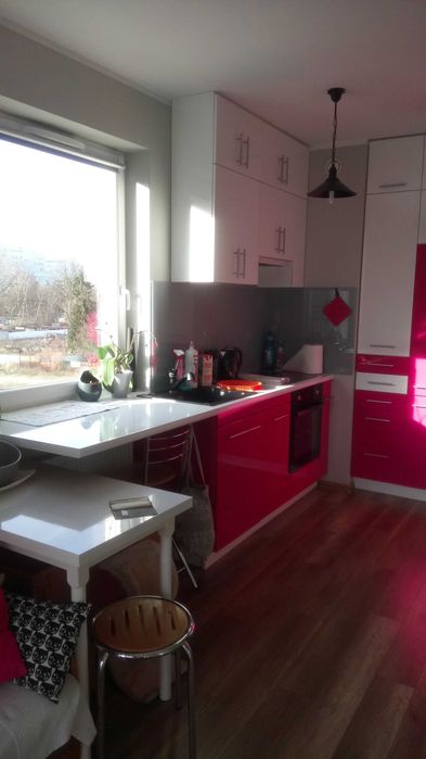 Atrakcyjne mieszkanie na Adama Bochenka 36m2 z balkonem.