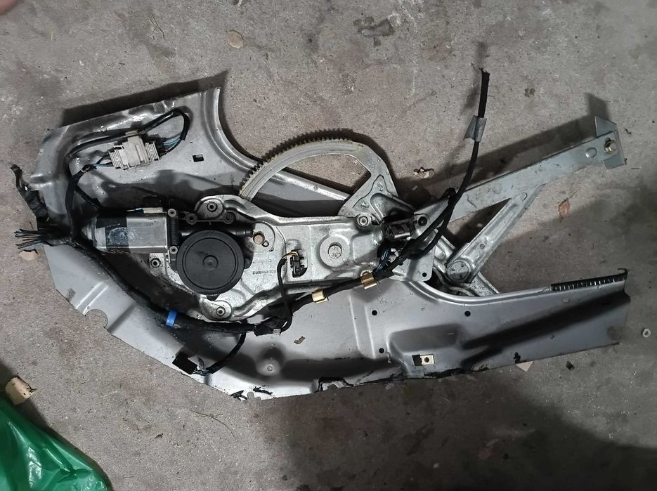 BMW E34 podnośnik mechanizm elektryczny kierowcy wysyłka