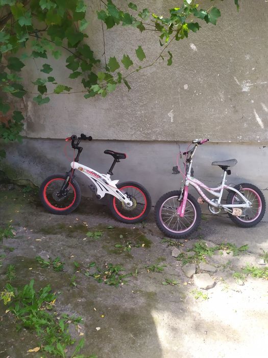 Продаю ровера дитячі