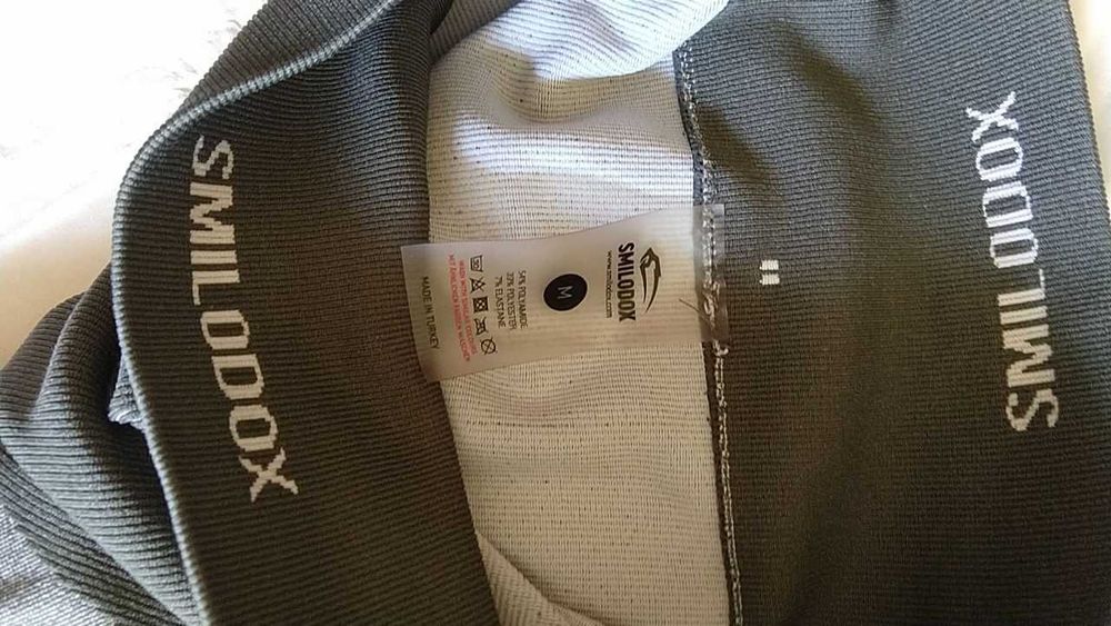 спортивные лосины для фитнеса или бега размер S\M новые