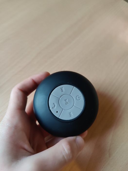Портативная Bluetooth-колонка