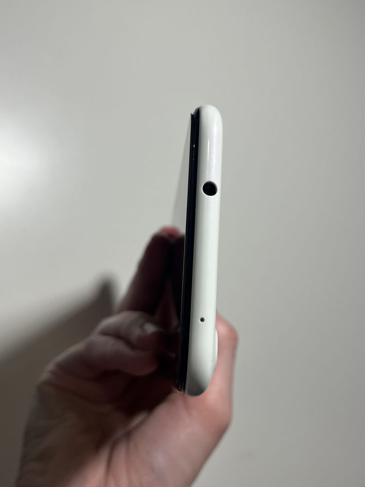 Смартфон Samsung Galaxy A11
