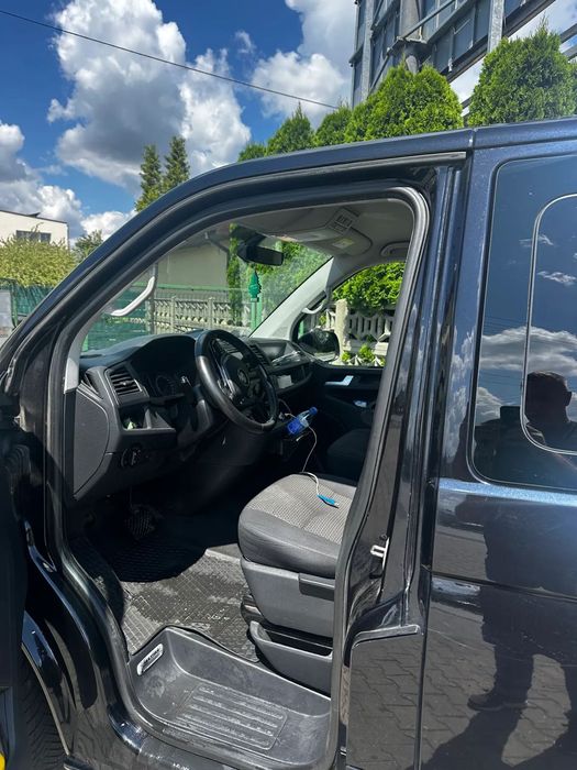Volkswagen Multivan Volkswagen Multivan 2.0 tdi 150KM DSG 7 MIEJSC