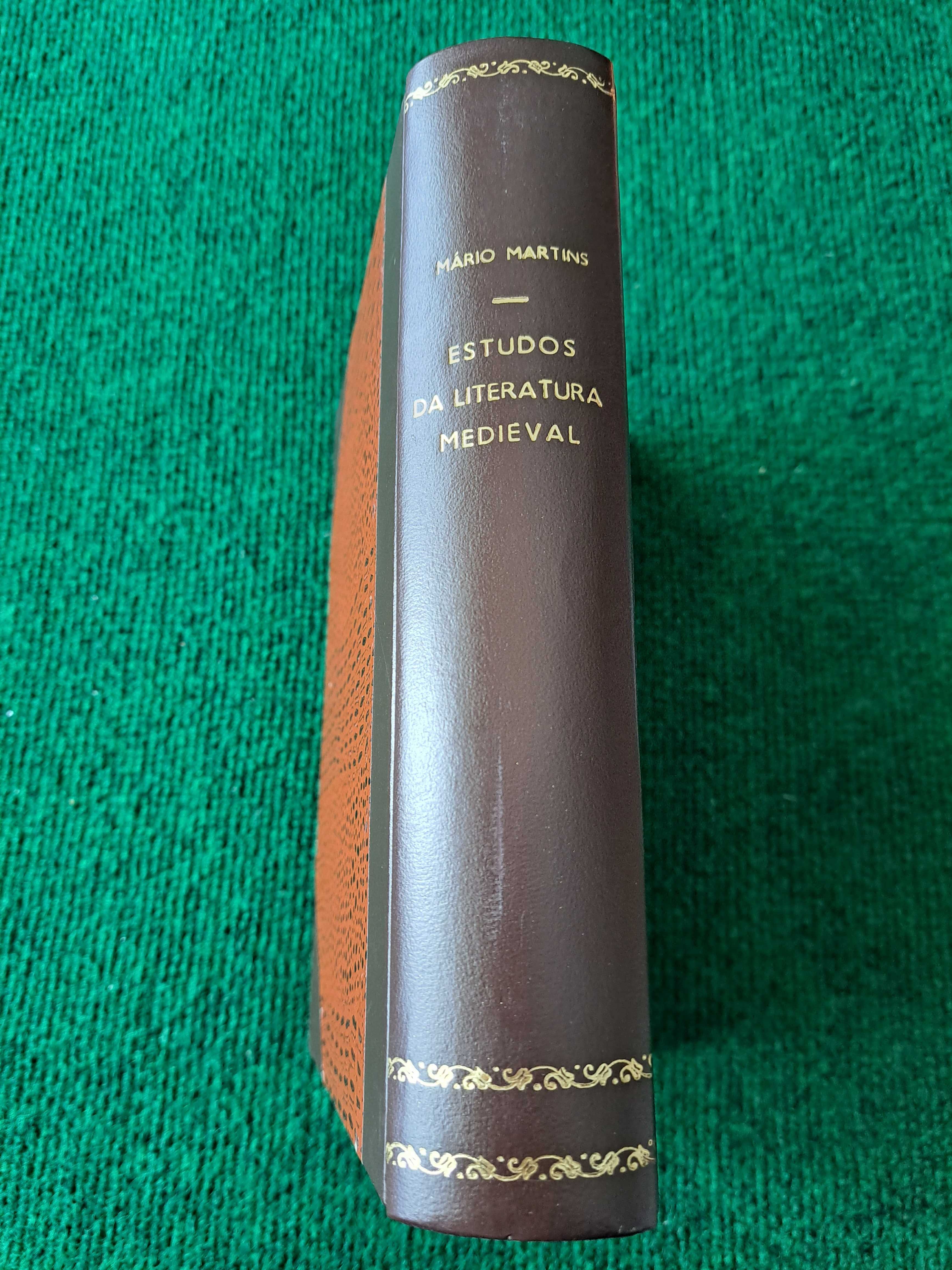 Estudos de Literatura Medieval - Mário Martins, S.J.