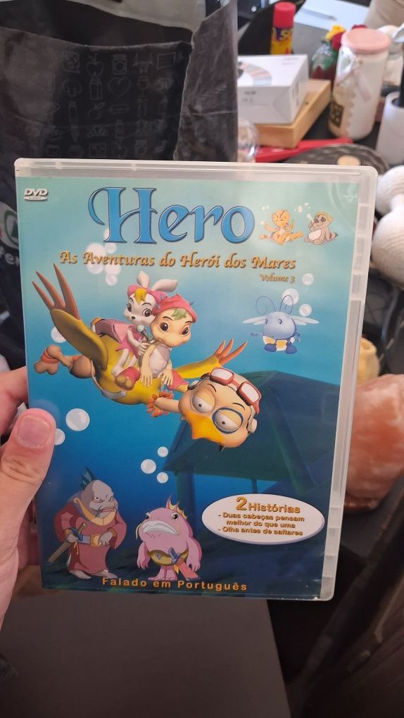 Vendo cd e cassete de música