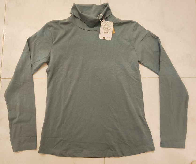 Camisola Gola Alta azul Nova da Sfera