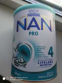 Слухая молочная смесь NAN 4