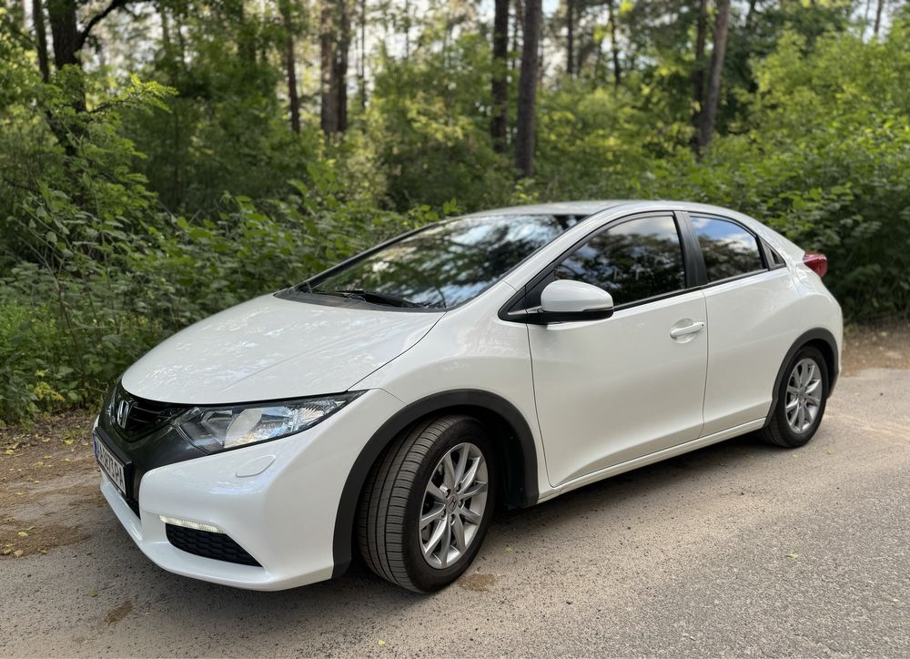 Honda Civic 1.8 хетчбек