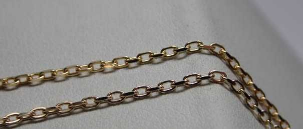 Złoty łańcuszek ankier 45 cm. 1 mm.