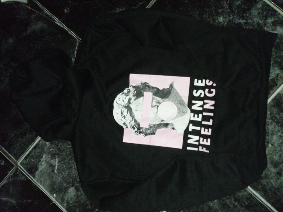 Речі на дівчину 48 розмір.