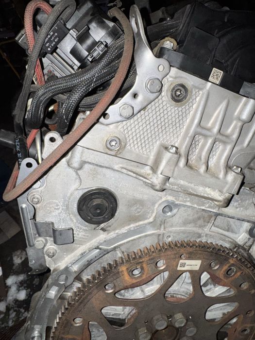 Silnik bmw  f01 258km