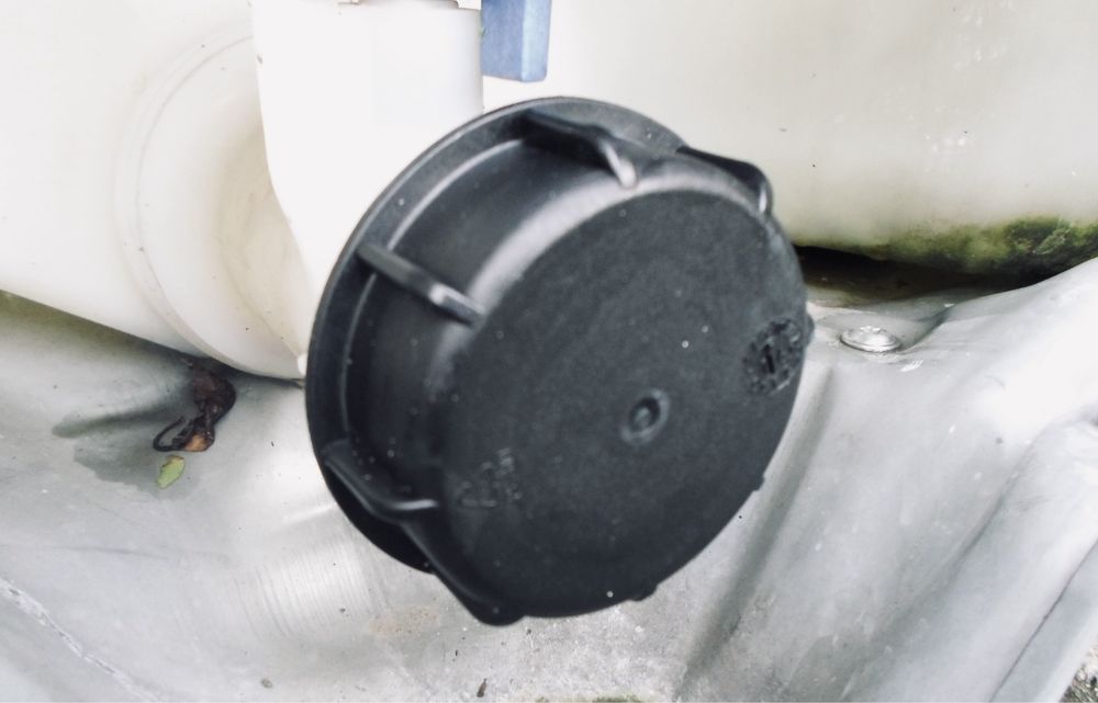 Korek Nakrętka IBC zbiornik 1000L Mauzer 60mm gruby gwint