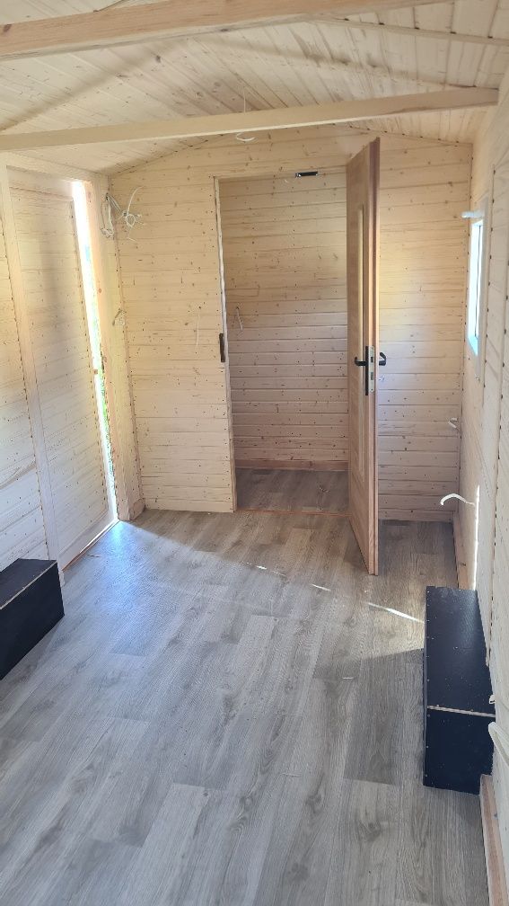 Przyczepa kempingowa domek Tinę hause domek tine haus