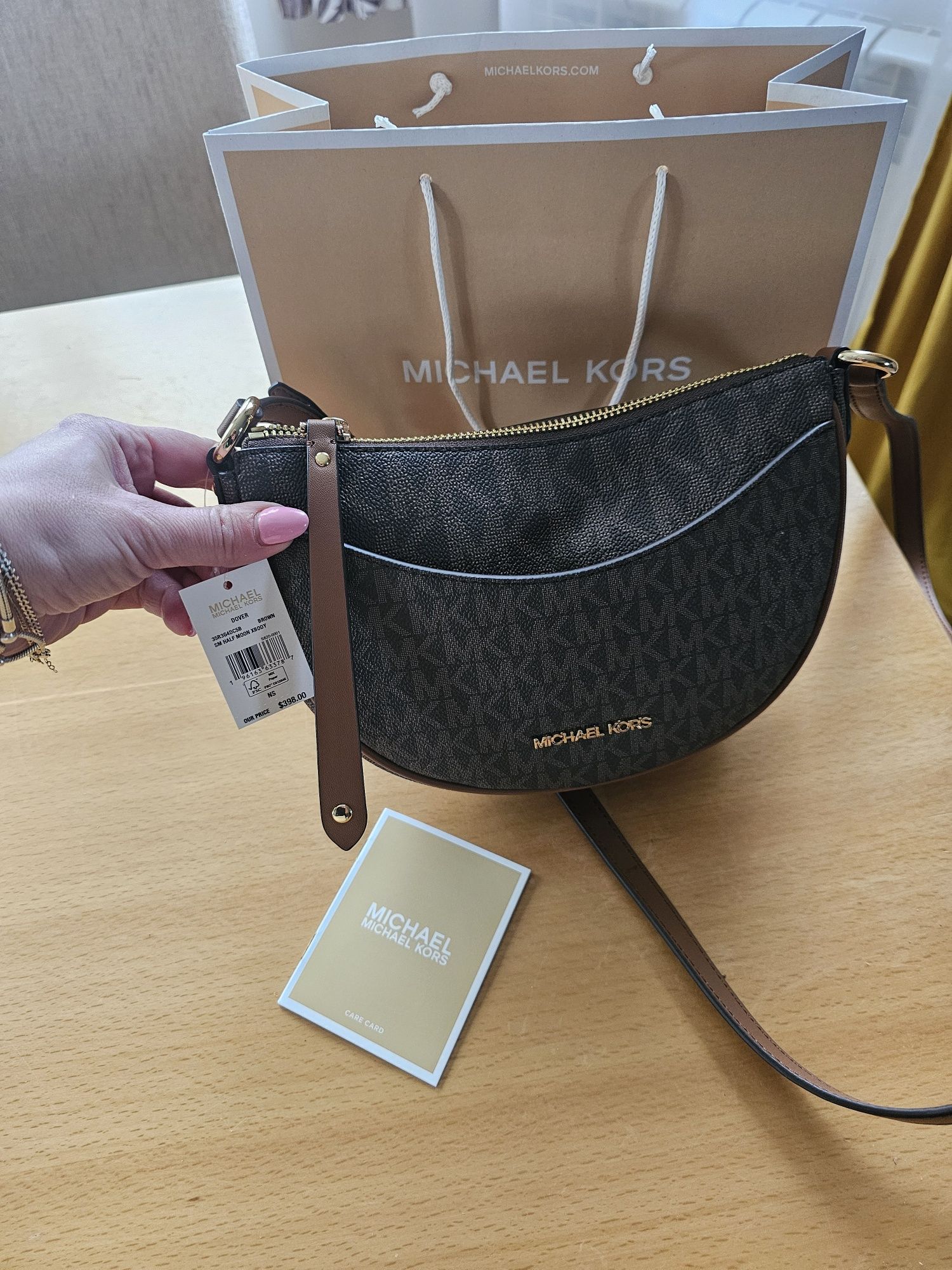 Torebka torba damska Michael Kors Dover Brown półksiężyc brązowa nowa