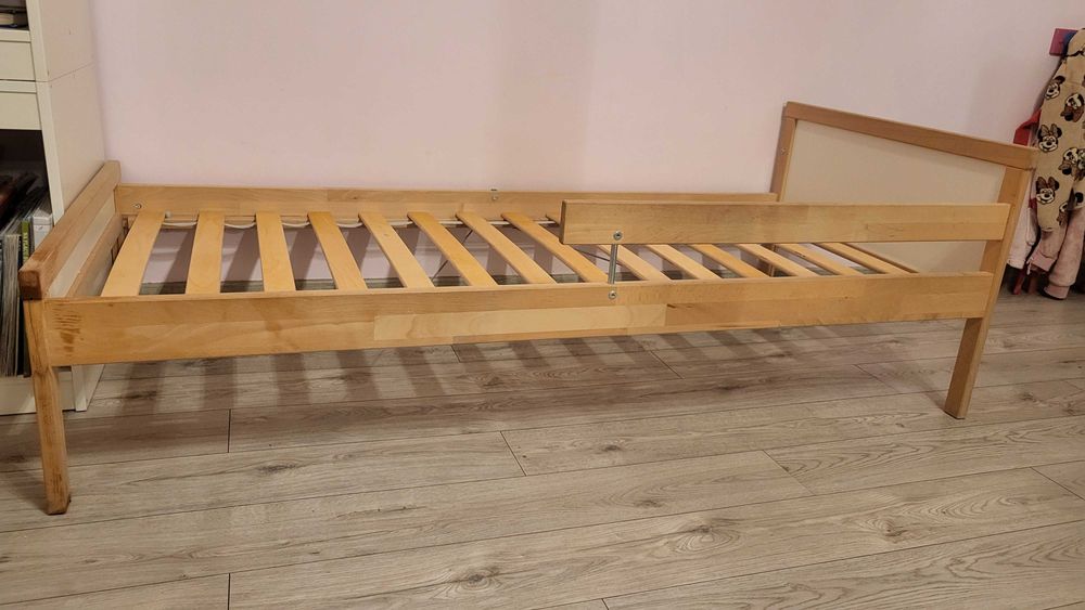 Łóżko IKEA SNIGLAR łóżeczko drewniane materac stelaż pokrowiec 70x160