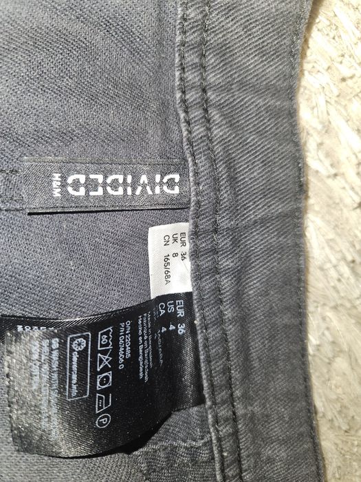 Spódnica czerwona s firmy Reserved