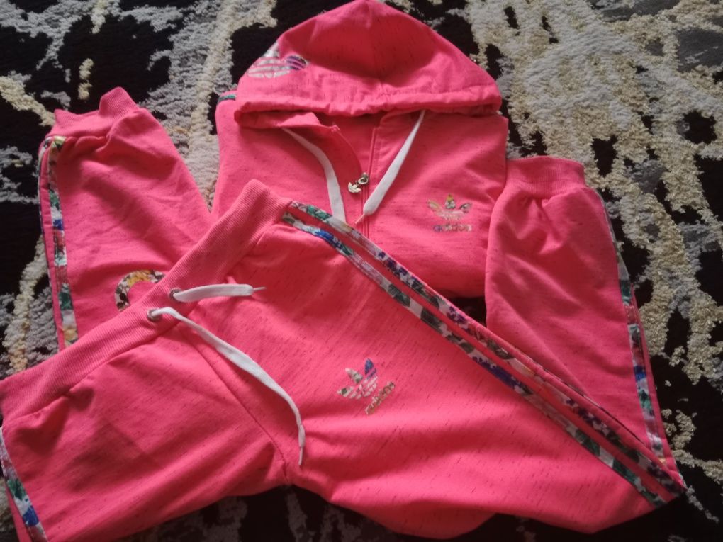 Dres damski Adidas 170-176