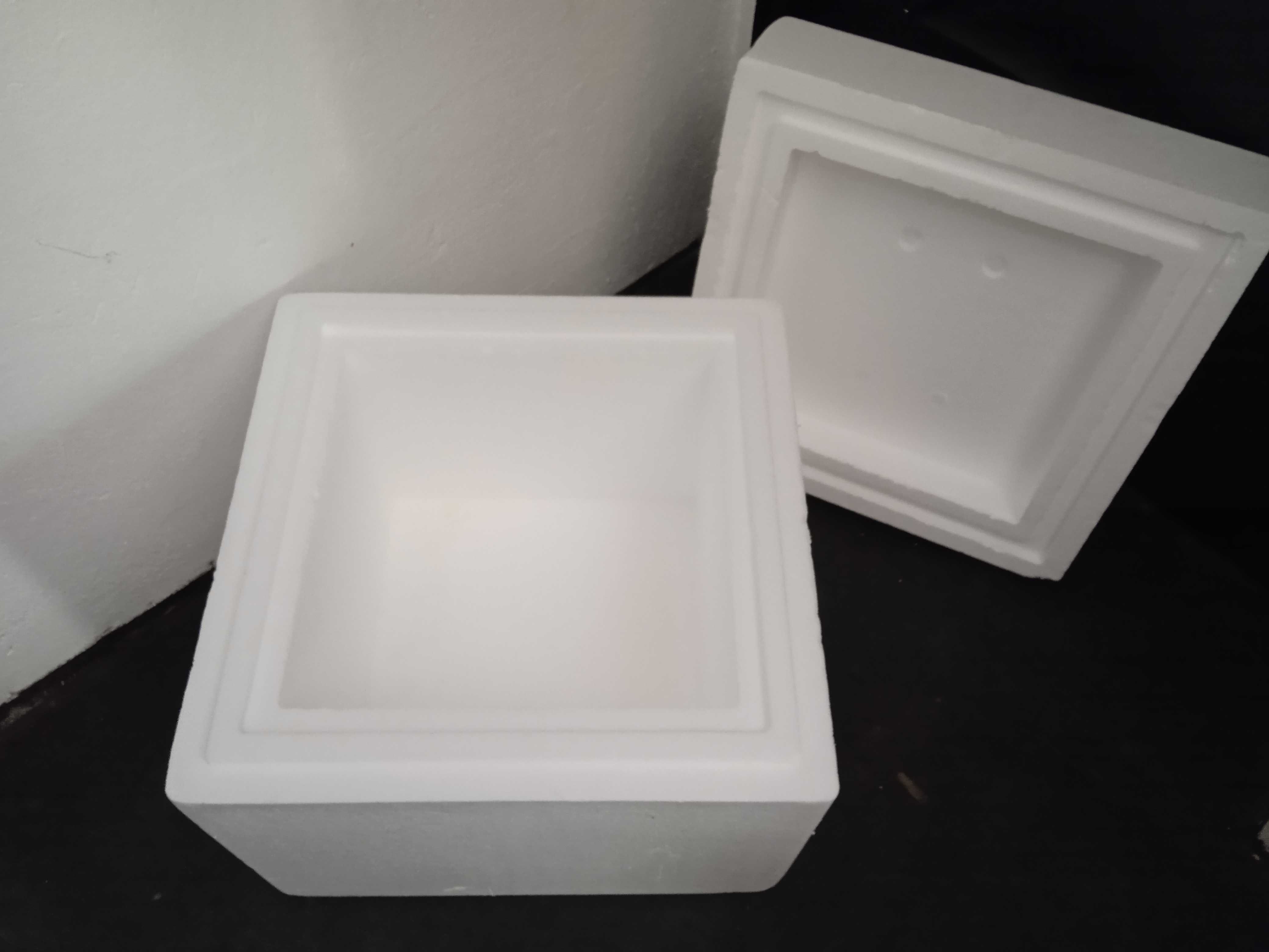Solidny termobox lodówka pojemnik transportowy 30x30 ścianka 6cm