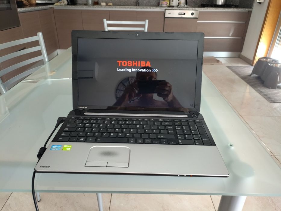 Toshiba Satélite C55-A-17 P Corei3