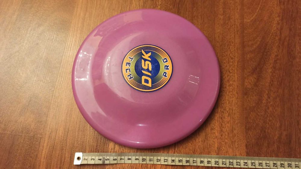 NA CEL CHARYTATYWNY Frisbee. Plastikowe. Dla psa