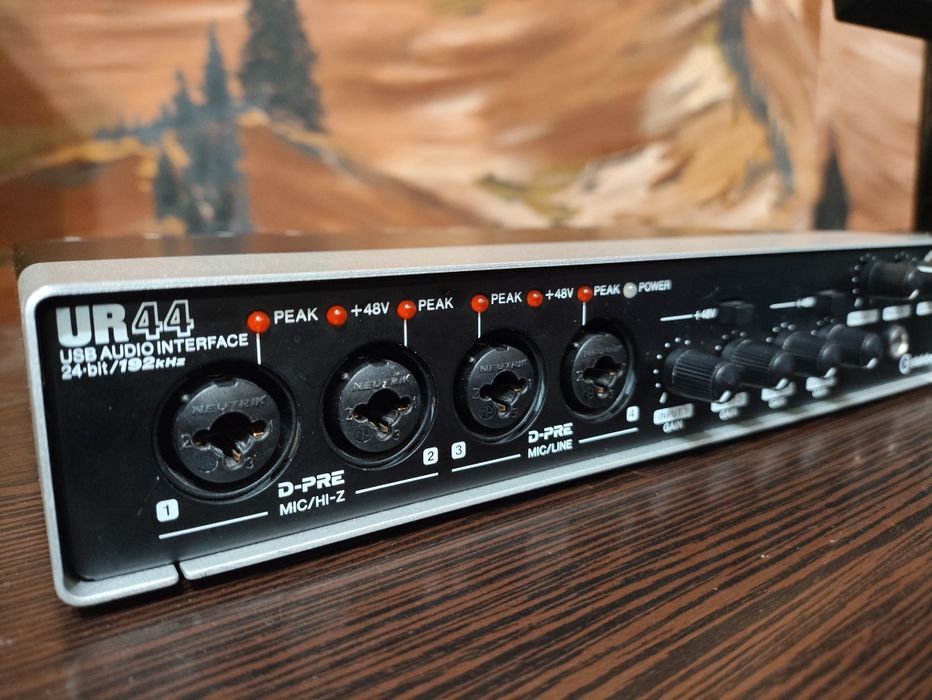 Звукова карта Steinberg Yamaha UR44