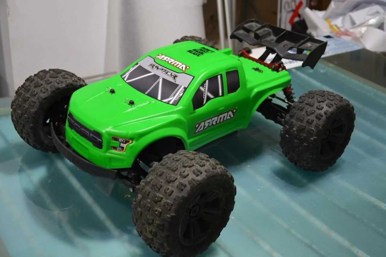 Ford raptor.Traxxas.Arma.Hpi.1.8