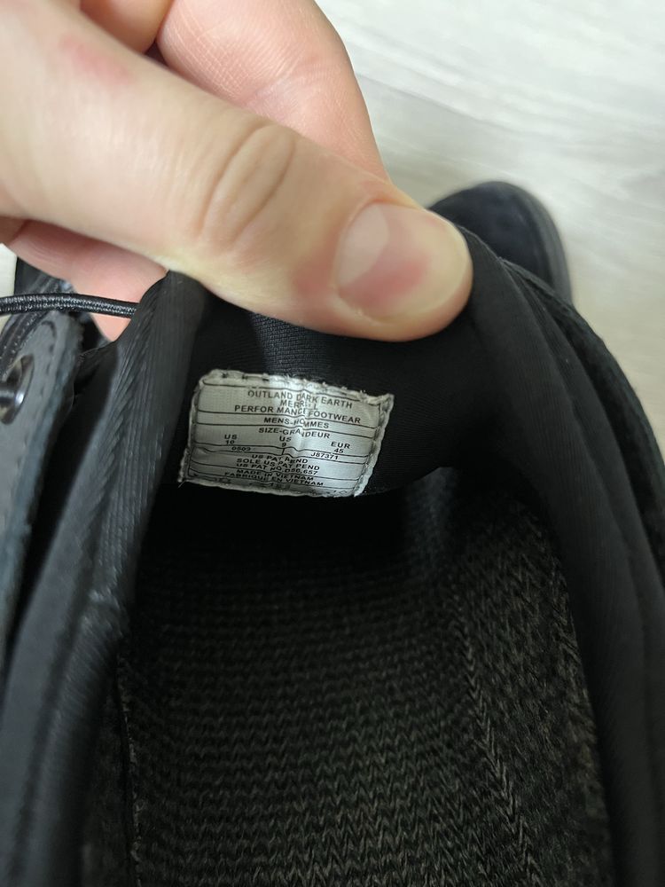 Merrell  зимові кросівки 45 р, 28,5см