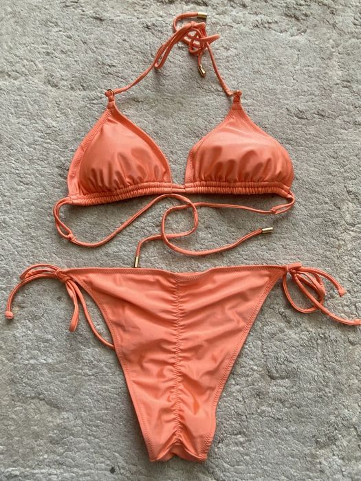 Продам купальник