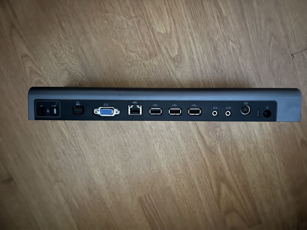 Докстанция HP 2400