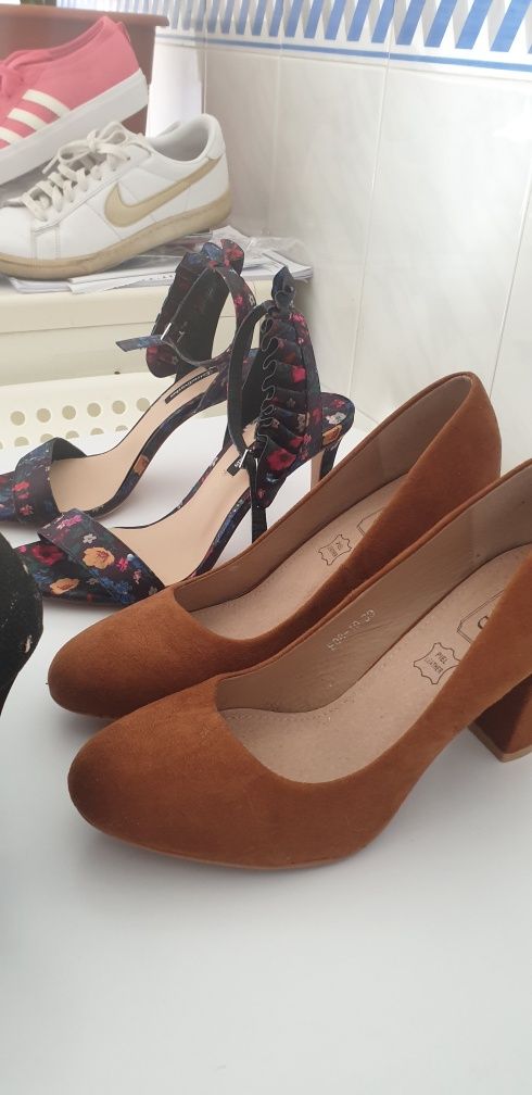 Lote sapatos senhora