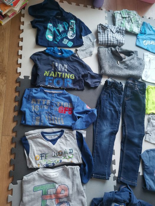 zestaw komplet paka ubrań dla chłopca rozm. 116 kurtka, spodnie, bluza