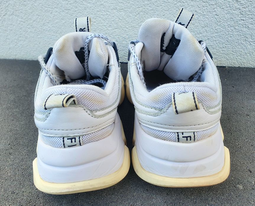 TOMMY HILFIGER sneakersy białe adidasy lekkie wyższa podeszwa 36 logo
