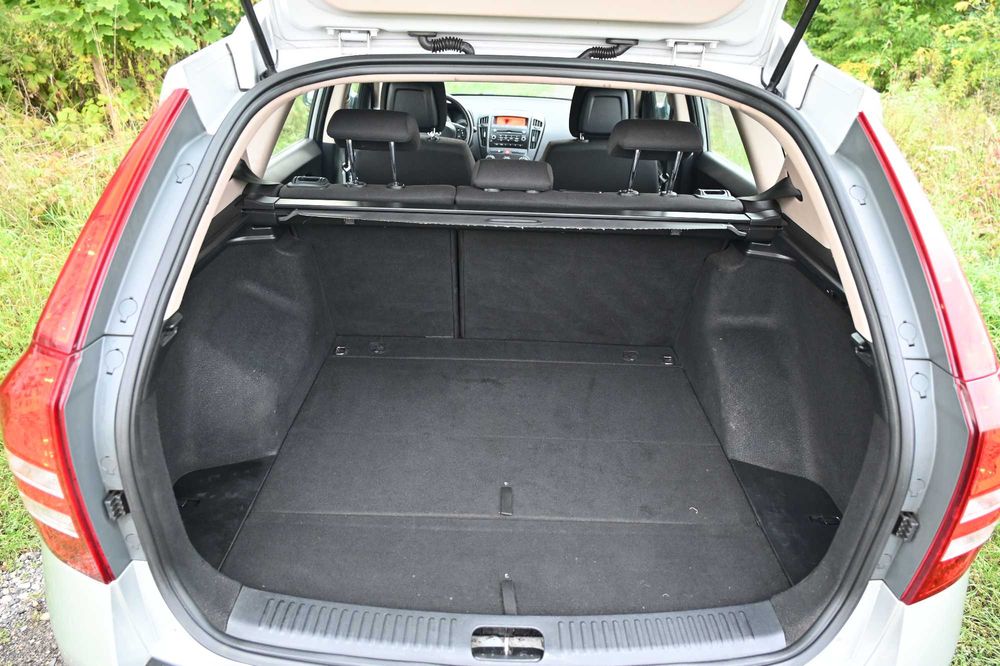 Kia Ceed kombi 1,6 z LPG Salon Polska