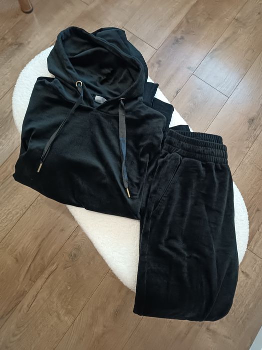 Dresy, komplet welurowy